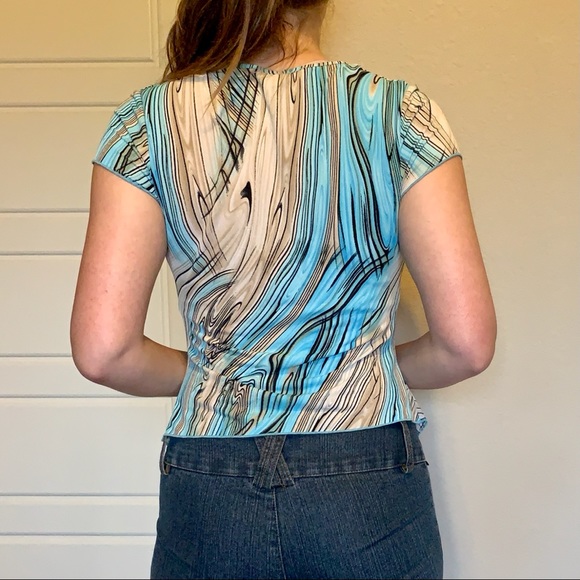 Y2K Groovy Marble Print Open Belly Top - Picture 4 of 11